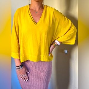 Zara mastered yellow, 3/4 sleeve top.